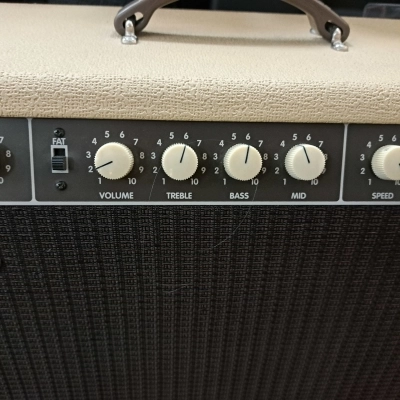 Fender Vibro-King 4